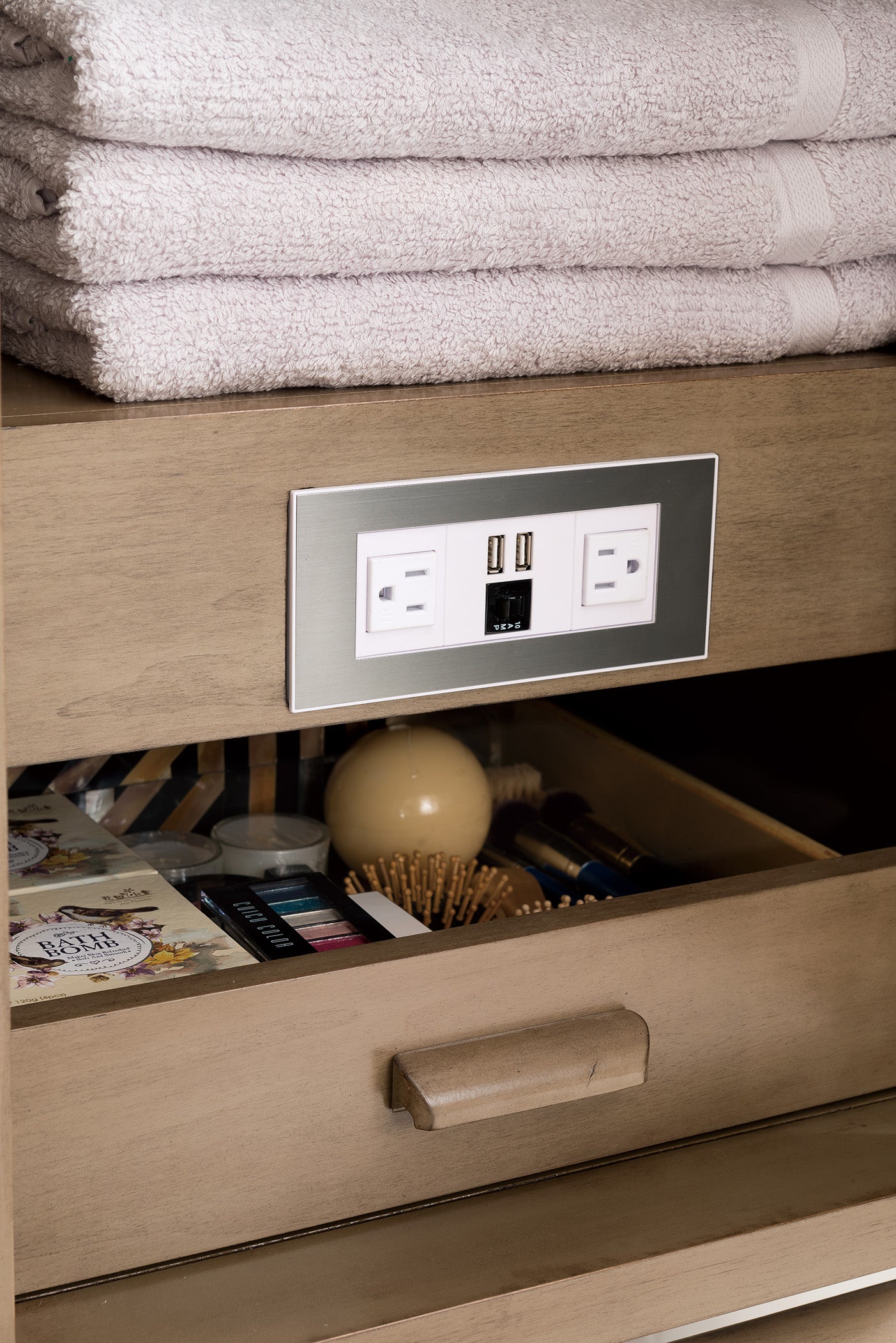 Transforming Your Daily Routine with Innovative Luxury Bathroom Furniture