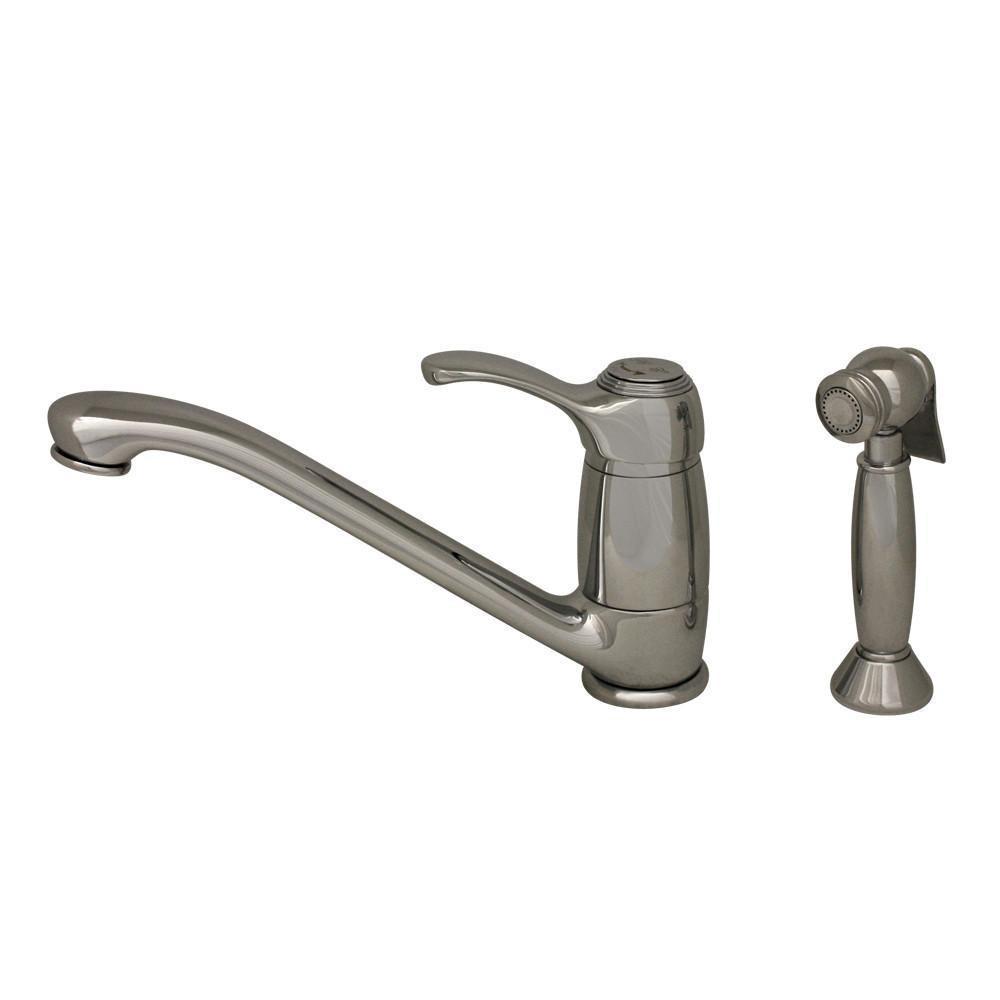 metrohaus single lever faucet with matching side spray